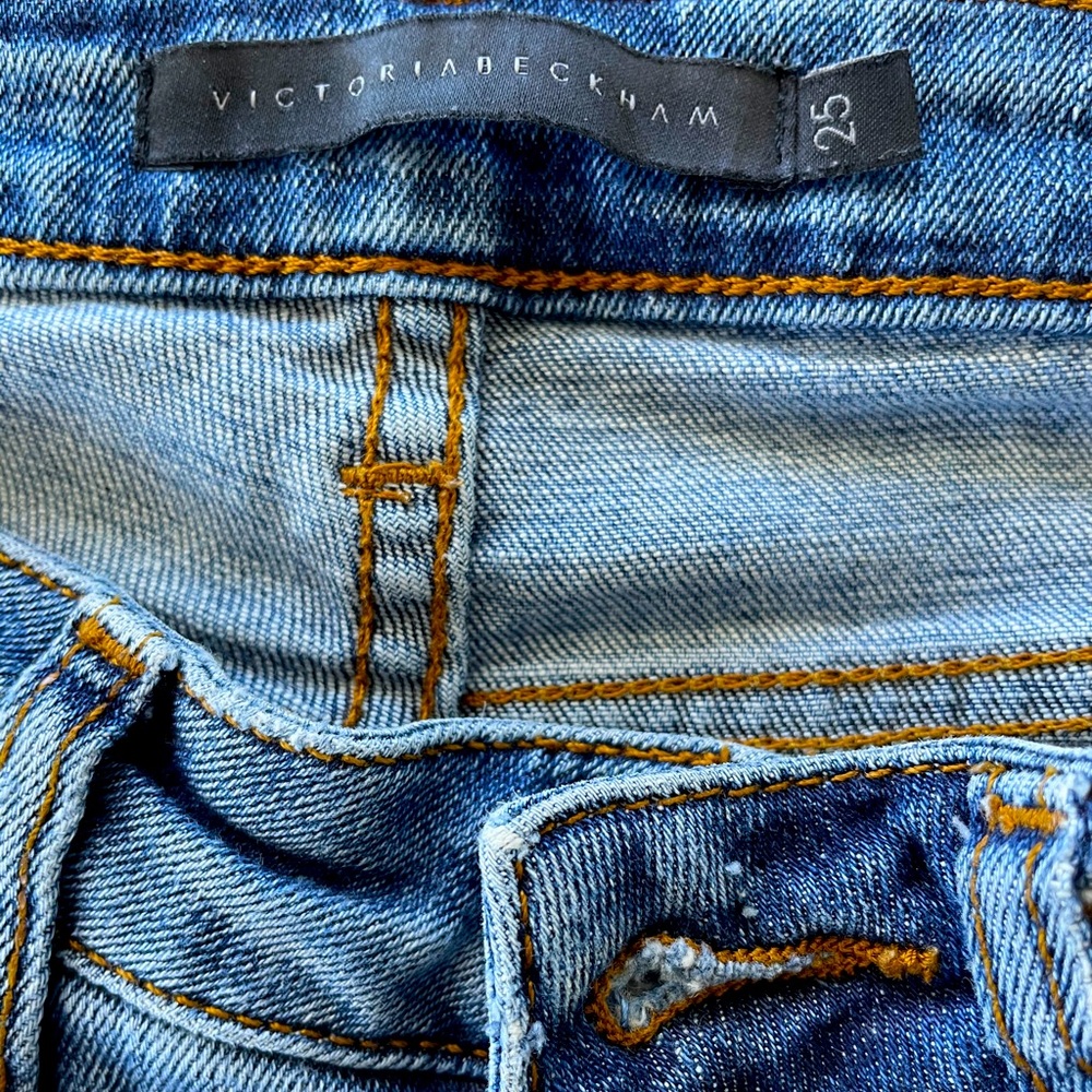 Victoria Beckham jeans 👖💙